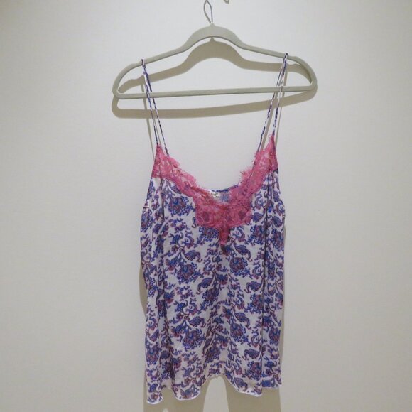 INTIMATELY FREE PEOPLE Pretty Little Thing Lace Trim Cami Top in Purple - Size L - Picture 2 of 14